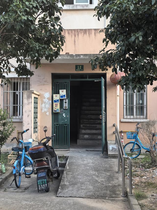 是政府早年统一改造实事工程该如何“善后”麻将胡了试玩浦东多个小区门禁同时瘫痪又(图2)